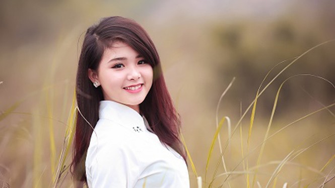 Nữ sinh Việt Nam Ấn tượng: Bốn gương mặt tài sắc đầu tiên - ảnh 1