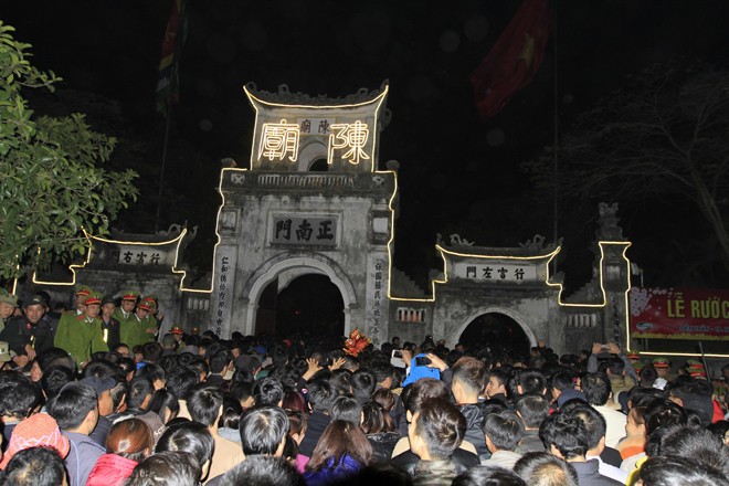 Ấn gỗ ở Hoàng thành: Không nên tâm linh hóa - ảnh 1