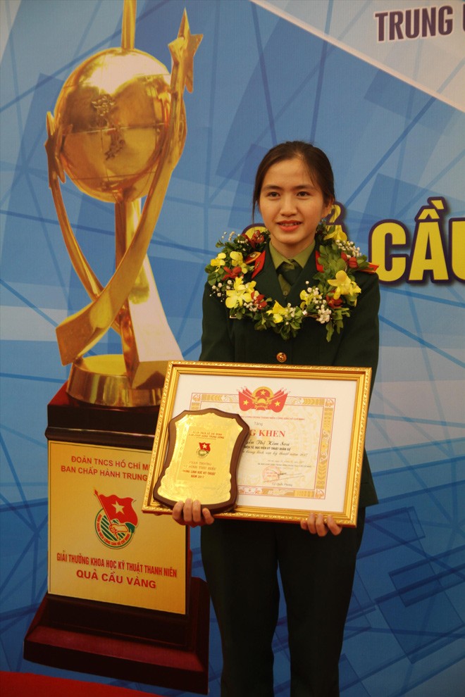 Những nữ sinh chinh phục ngành... phái mạnh - ảnh 1