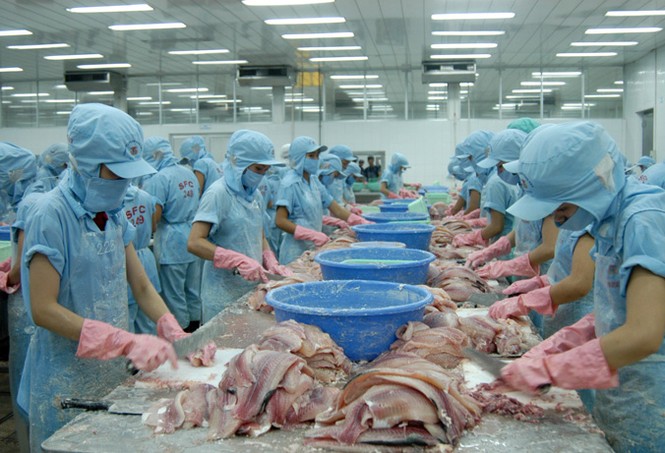 Xuất khẩu Việt Nam ảnh hưởng nếu có 'chiến tranh thương mại' Mỹ-Trung - ảnh 1