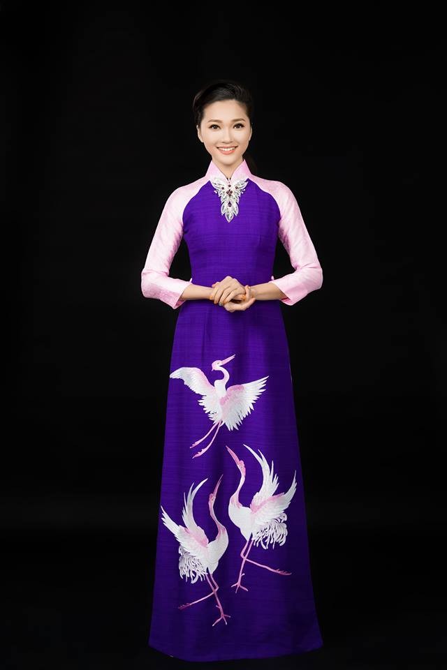Thí sinh Hoa hậu đẩy tôi đến nghiệp áo dài - ảnh 2