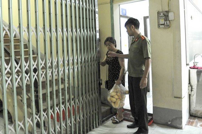 Phố núi những ngày “dậy sóng” - ảnh 2
