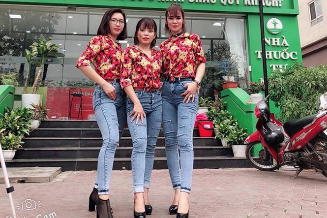 Xôn xao nhóm cô gái trẻ bán xôi kèm 'quẩy' - ảnh 2