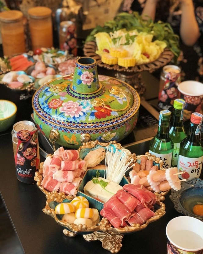 Những tiệm lẩu có dịch vụ chăm sóc khách hàng siêu chất lượng - ảnh 1