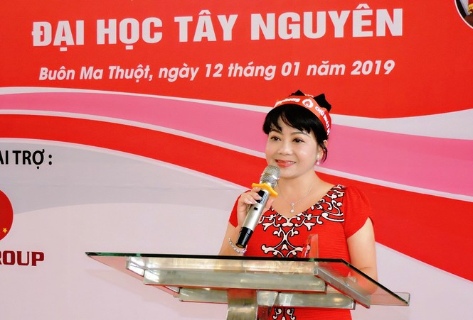 Chủ nhật Đỏ 2019 tại ĐH Tây Nguyên: Đa dạng sắc màu văn hóa - ảnh 2