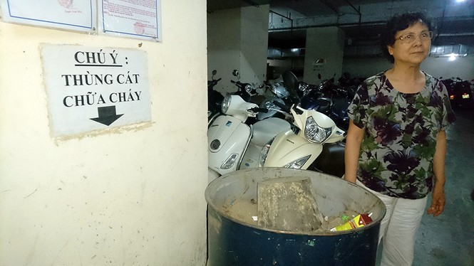 Dân chung cư 'đất vàng' sống bất an trước nỗi lo cháy nổ - ảnh 3