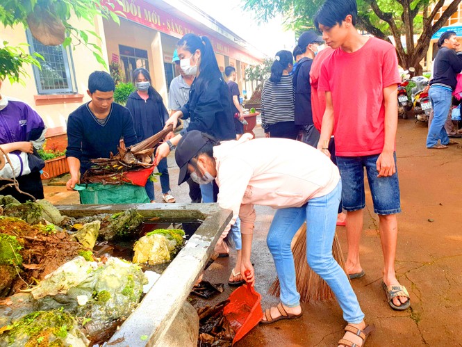 Đắk Lắk “tiếp lửa sư tử” Quốc Anh chinh phục đỉnh Olympia - ảnh 4