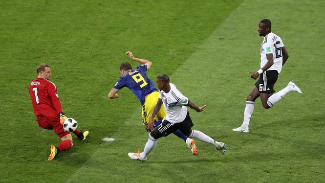 Toni Kroos ghi tuyệt phẩm, giải cứu tuyển Đức khỏi 'cửa tử' - ảnh 14