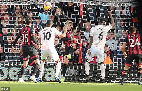Rashford 'nổ súng' phút bù giờ, M.U ngược dòng hạ Bournemouth - ảnh 13