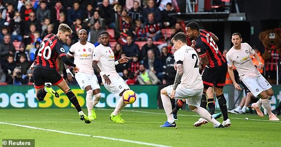 Rashford 'nổ súng' phút bù giờ, M.U ngược dòng hạ Bournemouth - ảnh 11