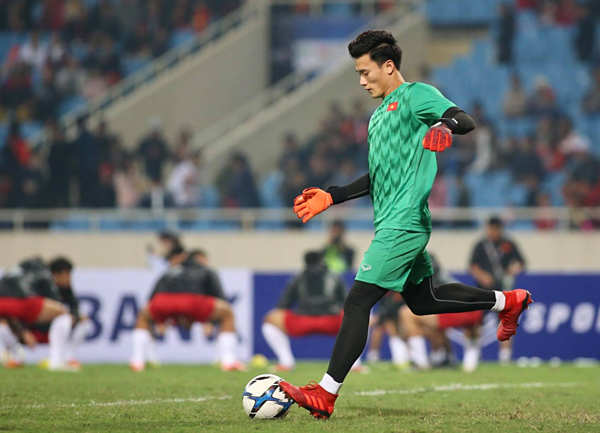 U23 Việt Nam hạ Indonesia nhờ bàn thắng phút bù giờ - ảnh 2
