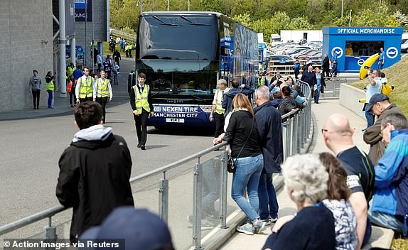 Man City lần thứ 4 vô địch Ngoại hạng Anh - ảnh 1