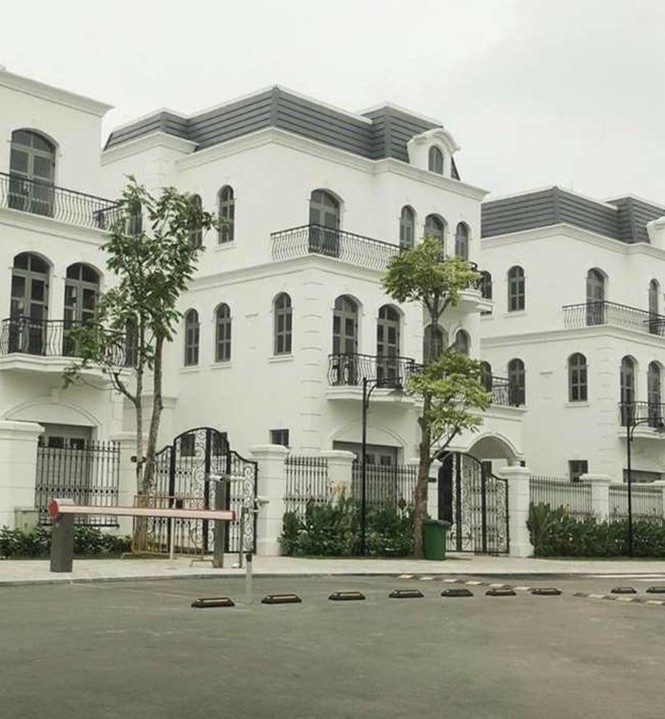 'Hoa mắt' với gia tài kếch xù siêu của ca sĩ Tuấn Hưng - ảnh 8