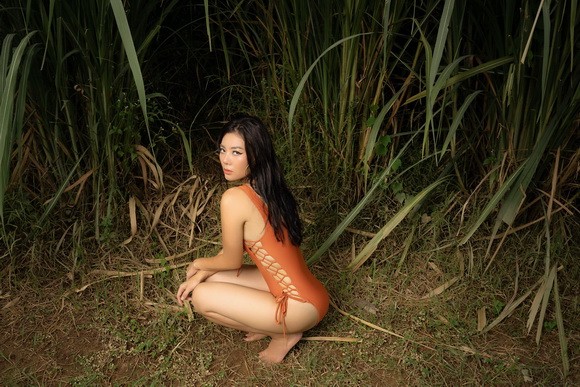 Lan 'Cave' khoe body nóng bỏng với bikibi khiến người xem 'chao đảo' - ảnh 5
