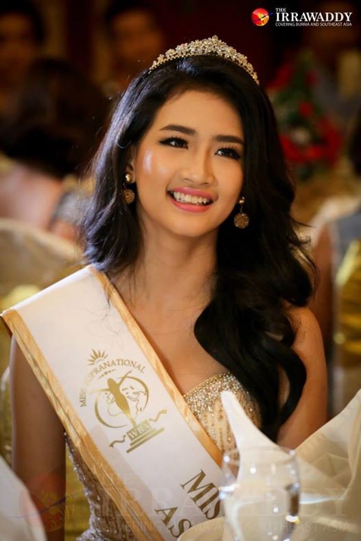 Showbiz 15/7:Clip Trấn Thành đoán kết quả World Cup bằng dép gây sốt - ảnh 4