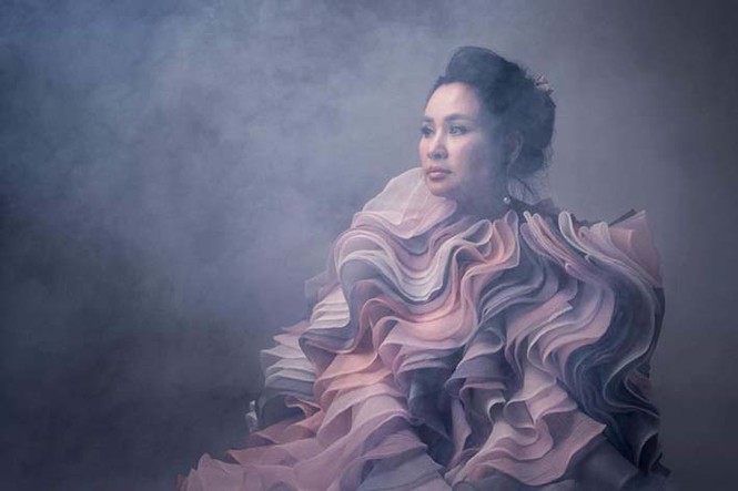Thanh Lam lần đầu để lộ hình xăm 'khủng' và bí ẩn trên lưng - ảnh 4
