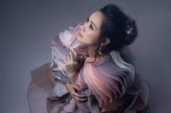 Thanh Lam lần đầu để lộ hình xăm 'khủng' và bí ẩn trên lưng - ảnh 7