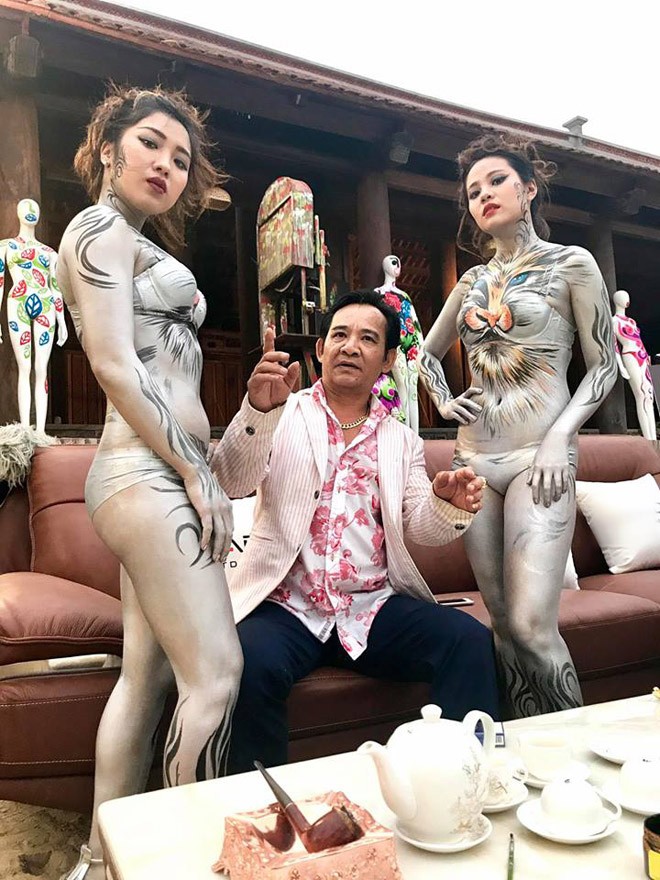 Đạo diễn 'Đại gia chân đất' nói về việc đưa vụ mẫu nữ tố họa sĩ hiếp dâm vào hài Tết - ảnh 1
