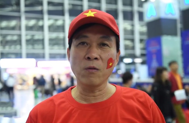 Giới nghệ sĩ, cộng đồng mạng râm ran tiếp lửa tuyển Việt Nam đấu Nhật Bản - ảnh 1