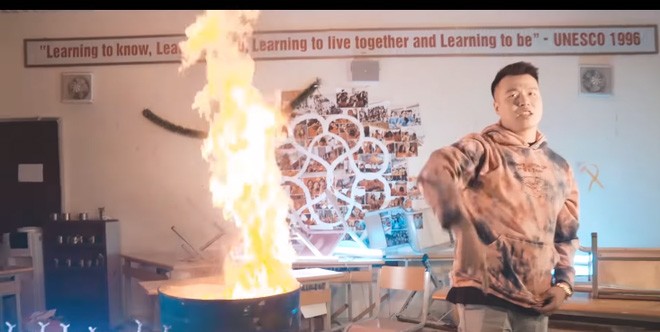 Rapper Việt gây phẫn nộ vì chế lời rap tục tĩu về thần tượng nổi tiếng xứ Hàn - ảnh 6