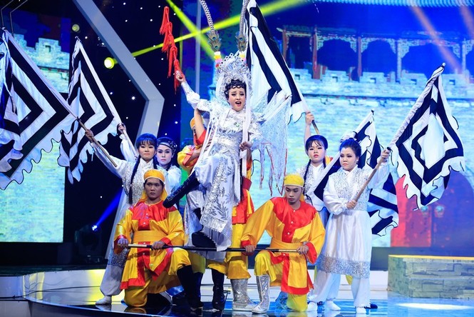 'Truyền nhân 4 đời hát bội' chia sẻ làm nghề khó khăn và làm mẹ đơn thân - ảnh 3