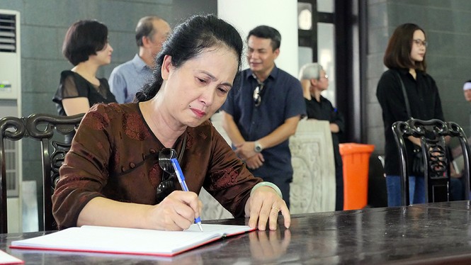 Nghệ sĩ Chiều Xuân, Lan Hương chia sẻ xúc động khi tiễn biệt NSƯT Quang Thái - ảnh 2