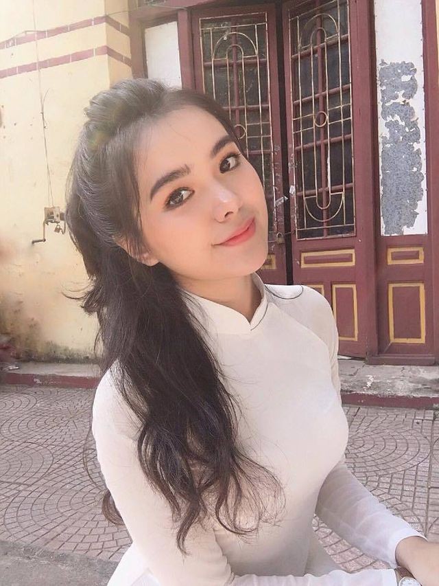 Bốn hot girl sinh năm 2001 sẵn sàng bước vào kỳ thi THPT quốc gia - ảnh 1