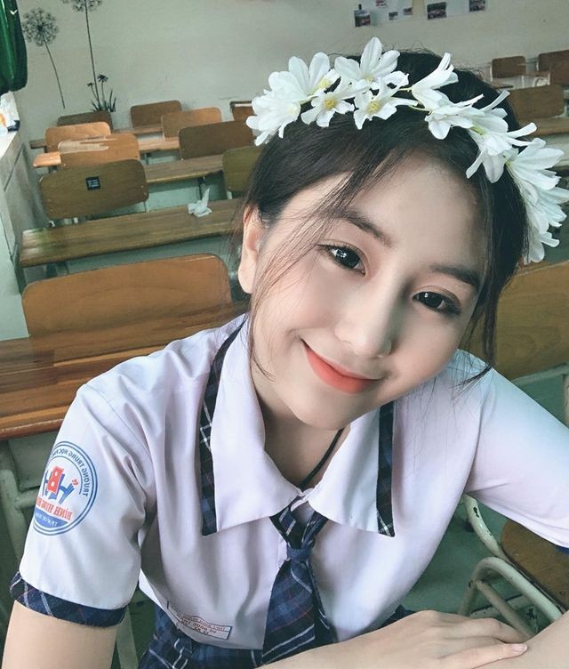 Bốn hot girl sinh năm 2001 sẵn sàng bước vào kỳ thi THPT quốc gia - ảnh 7