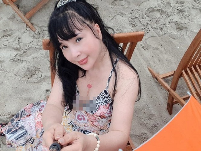 Showbiz 28/8: NSND Lan Hương từng vào viện vì vòng 1 'cứ đập mắt người đối diện' - ảnh 1