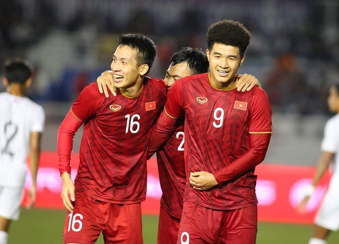 Showbiz 8/12: Mai Phương lại khiến khán giả lo lắng vì một bức ảnh - ảnh 7