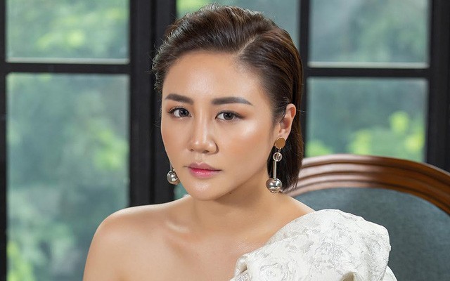 Showbiz 28/12: Người đẹp gây 'sốc' vì đọc nhầm tên quay phim thành từ nhạy cảm - ảnh 3