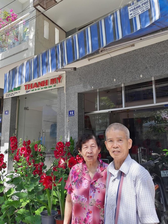Sao Việt 27 Tết: Bảo Thanh cùng chồng đi chợ sắm đồ, Tuấn Hưng về thăm mẹ - ảnh 8