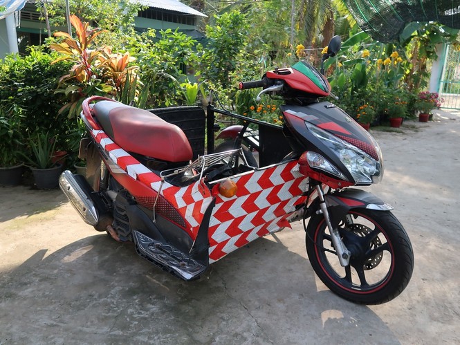 Chàng trai 9X liệt hai chân đi khắp Việt Nam bằng xe 3 bánh - ảnh 7