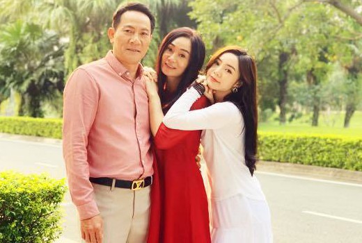 Showbiz 23/3: Phản ứng bất ngờ của diễn viên 'Đừng bắt em phải quên' khi phim ngừng chiếu - ảnh 1