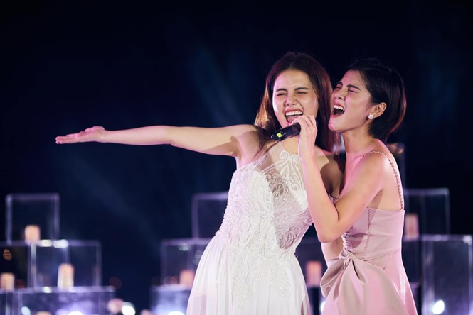 Đông Nhi chia sẻ bộ ảnh 'vượt cạn' xúc động, tiết lộ quá trình khó khăn khi sinh con gái - ảnh 6