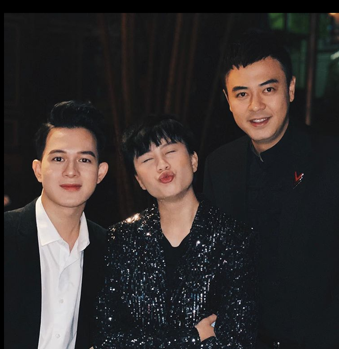 Gia đình 'Về nhà đi con' Quang Anh, Bảo Hân và MC Tuấn Tú hội ngộ - ảnh 1