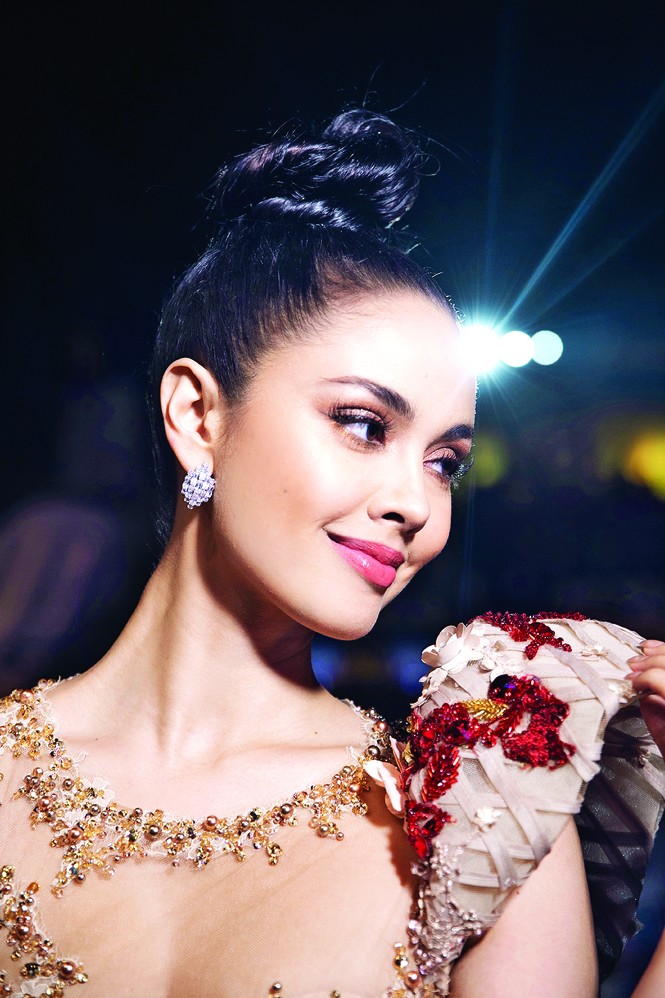 Miss world & số Tết Tiền Phong - ảnh 1