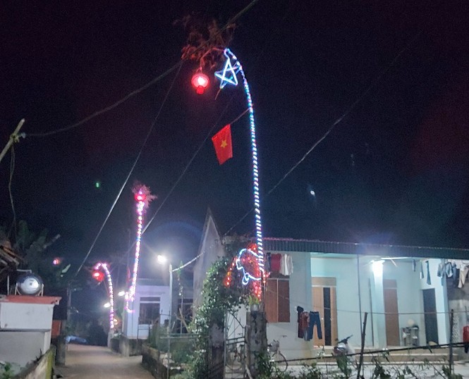 Cây nêu đón tết ở Nghệ An - ảnh 4