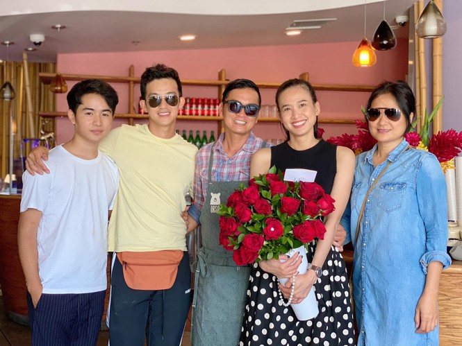 Sau chia tay Bằng Kiều, Hoa hậu Dương Mỹ Linh đón sinh nhật bên tình mới giữa mùa COVID - ảnh 2 Sau chia tay Bằng Kiều, Hoa hậu Dương Mỹ Linh đón sinh nhật bên tình mới giữa mùa COVID - ảnh 2