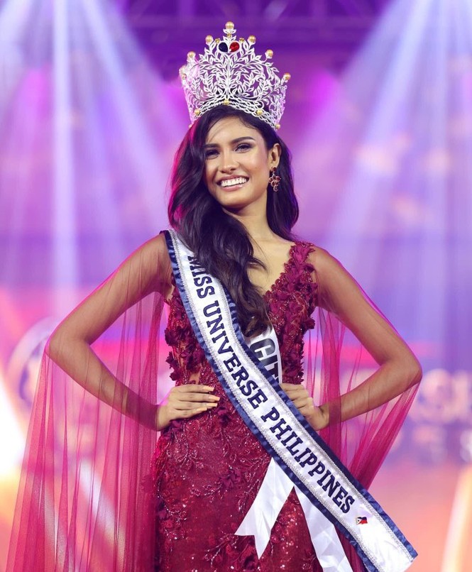 Nhan sắc ngọt ngào, quyến rũ của người đẹp lai đăng quang Hoa hậu Hoàn vũ Philippines - ảnh 1