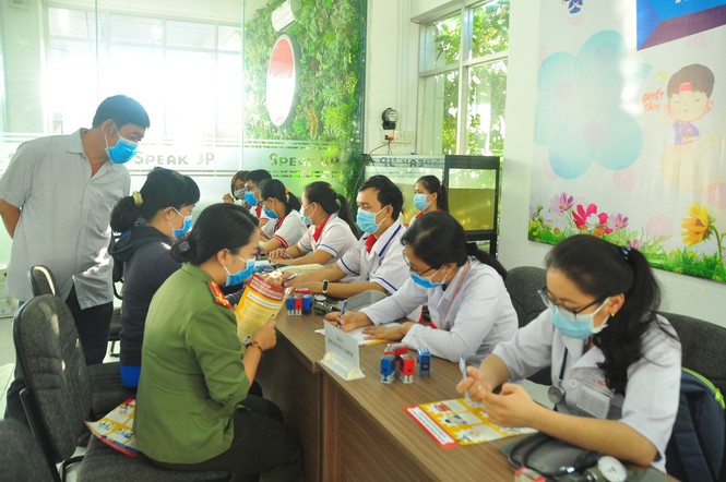 Dân Cần Thơ không ngại hiến máu vì đã biết cách phòng tránh dịch bệnh - ảnh 2