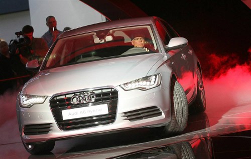 Audi giới thiệu mẫu A6 Hybrid mới