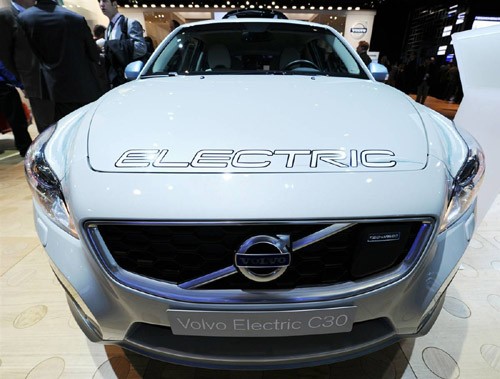 Mẫu xe điện Volvo Electric C30 được trang bị gói pin lithium-ion có thể sạc từ nguồn điện tại gia đình