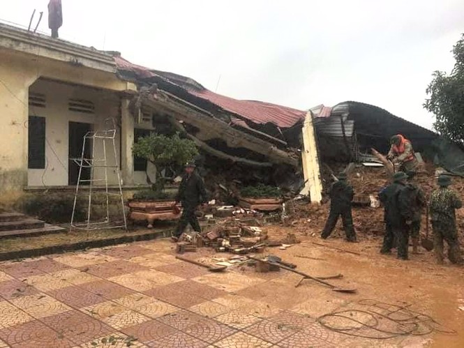 Kinh hãi hiện trường vụ sạt lở đất khiến 22 cán bộ, chiến sĩ ở Quảng Trị mất tích - ảnh 5
