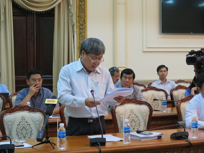 Có bảo kê, lợi ích nhóm trong quản lý lòng lề đường ở TPHCM - ảnh 2