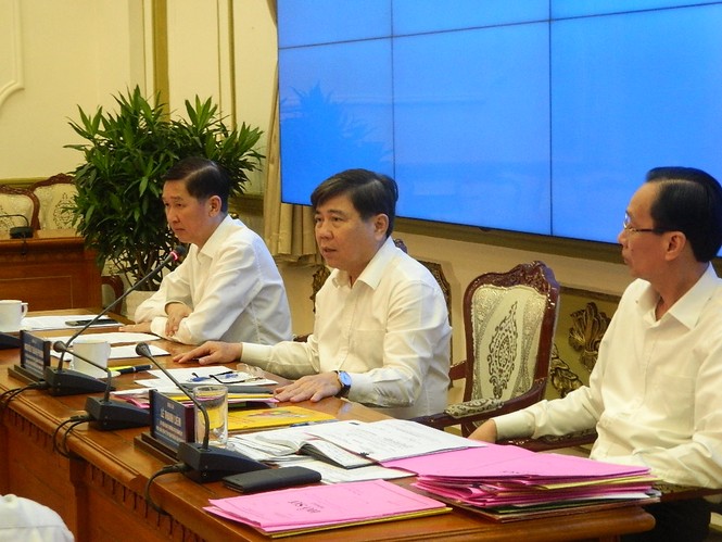 TPHCM giao công an điều tra vụ cháy kho hồ sơ trợ giá xe buýt - ảnh 1