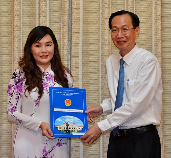 TPHCM bổ nhiệm hai nữ lãnh đạo chủ chốt - ảnh 2