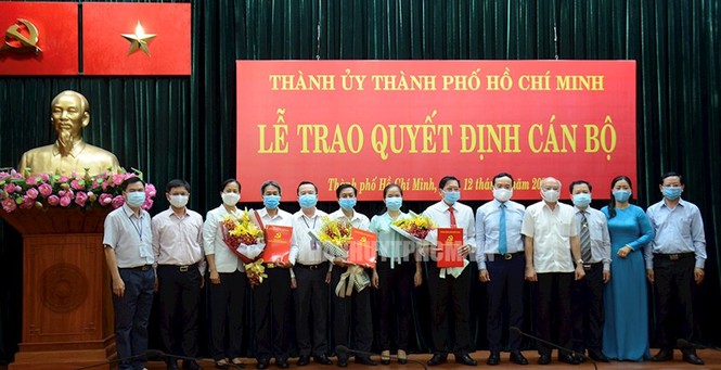 Vừa bị kỷ luật, Chủ tịch quận Thủ Đức về làm Phó Chánh Văn phòng Thành ủy TPHCM - ảnh 2