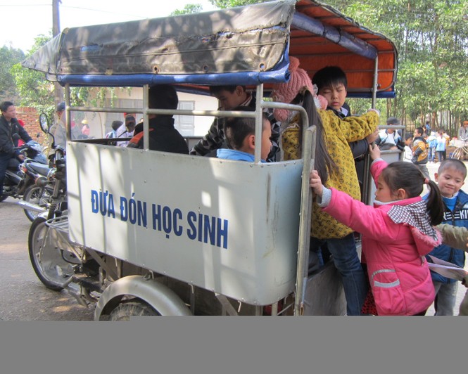 Cận cảnh xe tự chế 'thần chết' chở học sinh - ảnh 4