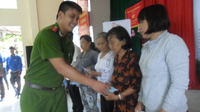 Ngày hội Nhân ái 'Vì sức khỏe cộng đồng' - ảnh 2
